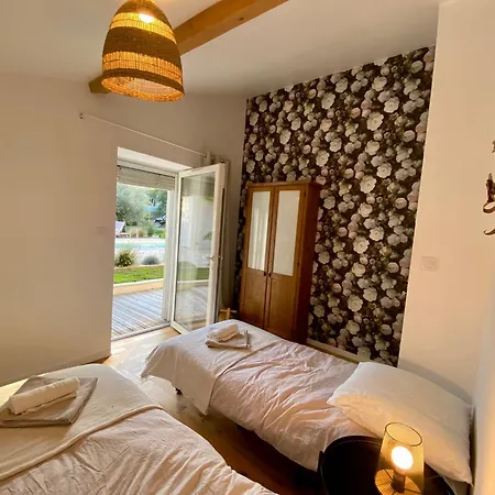 Maison D'exception Girondine * La Lande-de-Fronsac