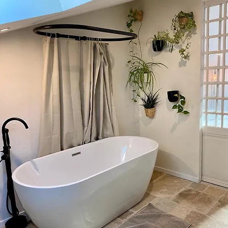 Maison D'exception Girondine